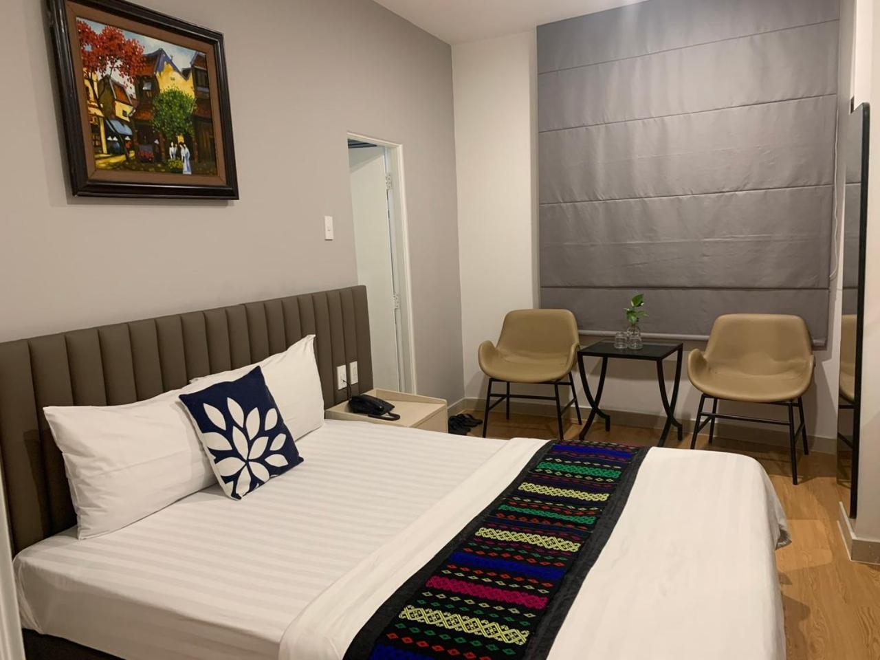 Trang An Hotel - 5 Minutes Landmark 81 โฮจิมินห์ซิตี้ ภายนอก รูปภาพ